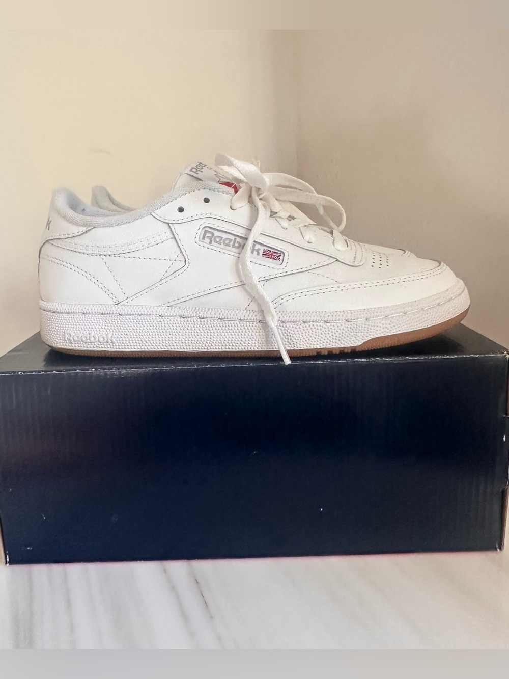 Reebok Club C 85 Classic White Laceup Shoes size 8.5